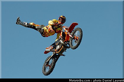 superbiker_freestyle_55_mettet_2010.JPG