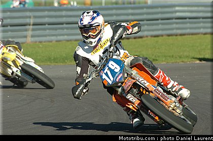 superbiker_hartley_2_mettet_2010.JPG