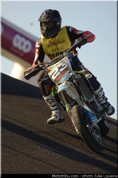 superbiker_parkes_10_mettet_2010