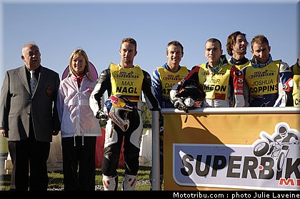 superbiker_groupe_05_mettet_2010.JPG