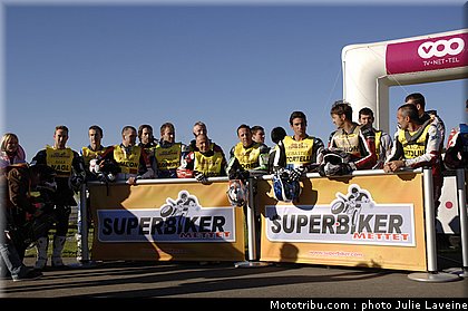 superbiker_groupe_06_mettet_2010.JPG