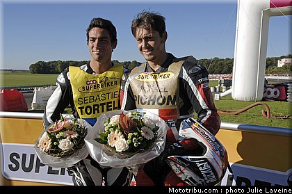 superbiker_groupe_23_mettet_2010.JPG