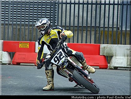 picavet_1_supermotard_tours_2010.JPG