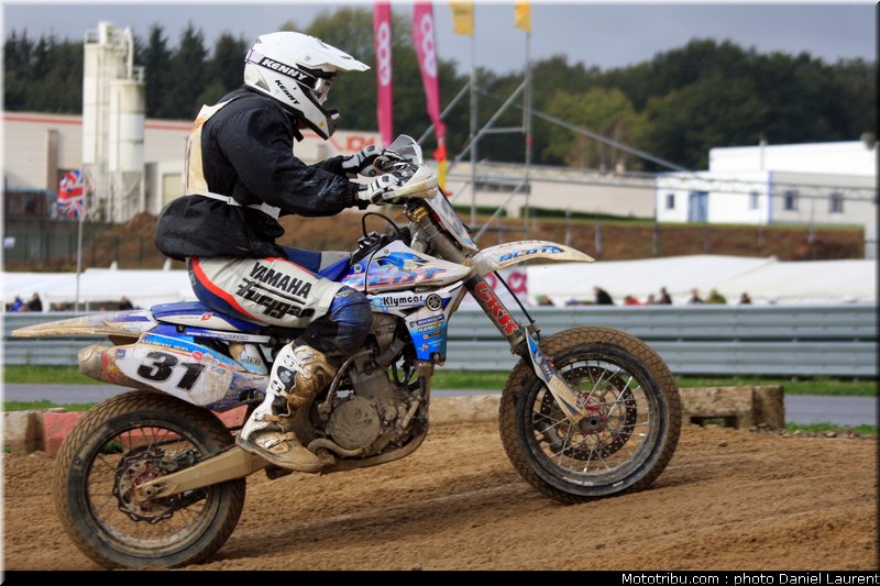 blot_002_superbiker_mettet_2011