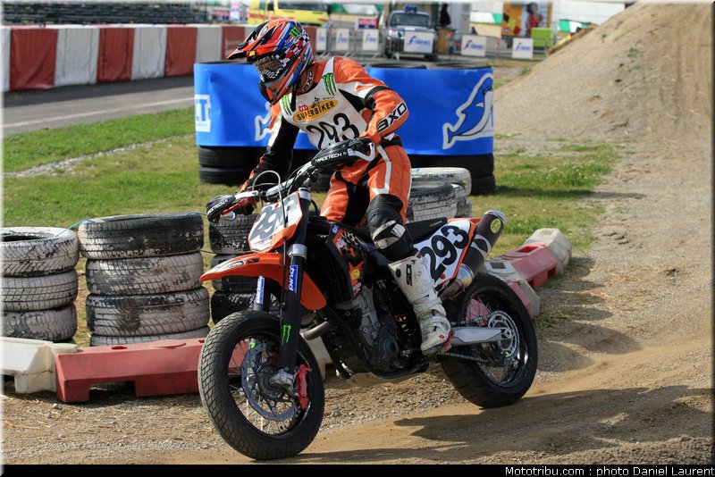 courbet_001_superbiker_mettet_2011