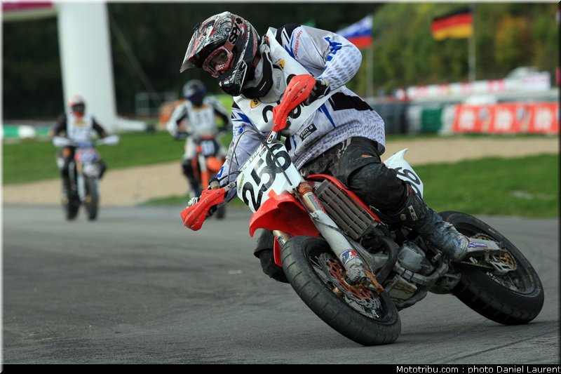 lindstrom_001_superbiker_mettet_2011
