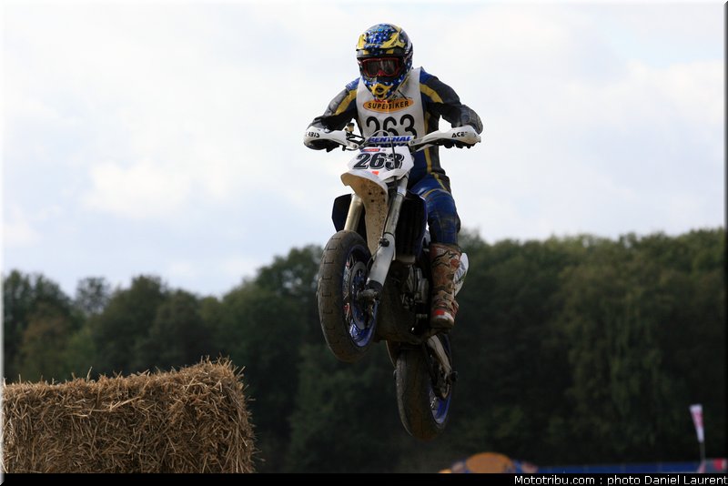 marks_001_superbiker_mettet_2011