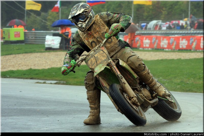 petard_002_superbiker_mettet_2011