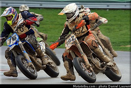 025_superbiker_mettet_2011.jpg
