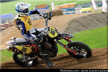 aquino_001_superbiker_mettet_2011.jpg