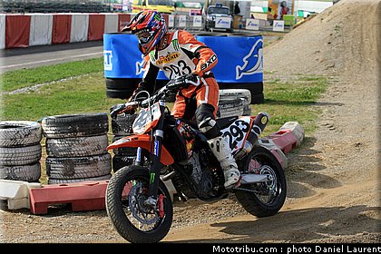 courbet_001_superbiker_mettet_2011.jpg