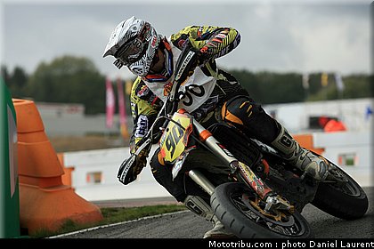 decaigny_001_superbiker_mettet_2011.jpg