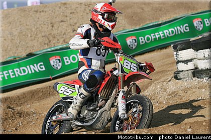 demolder_001_superbiker_mettet_2011.jpg