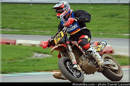 kunzel_001_superbiker_mettet_2011.jpg
