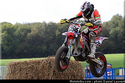 landolfi_001_superbiker_mettet_2011.jpg