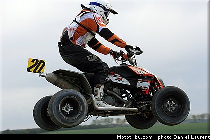 superquader_017_superbiker_mettet_2011.jpg