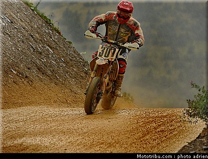 supermotard_winstanley_006_alp_huez_2011.JPG