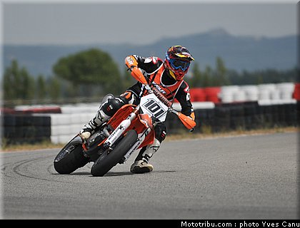 boris_chambon_2012_supermotard_entrainement_12.jpg