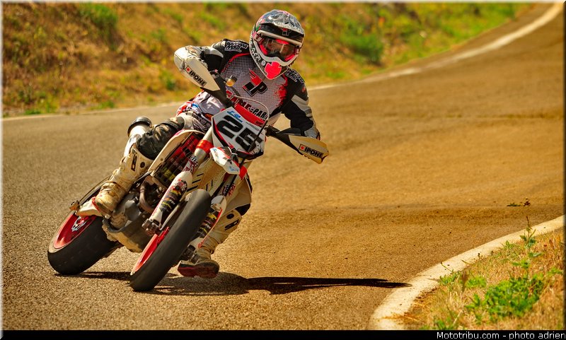 0025_0004_supermotard_2012_alpe_huez_best_of