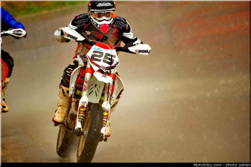 0025_0008_supermotard_2012_alpe_huez_best_of