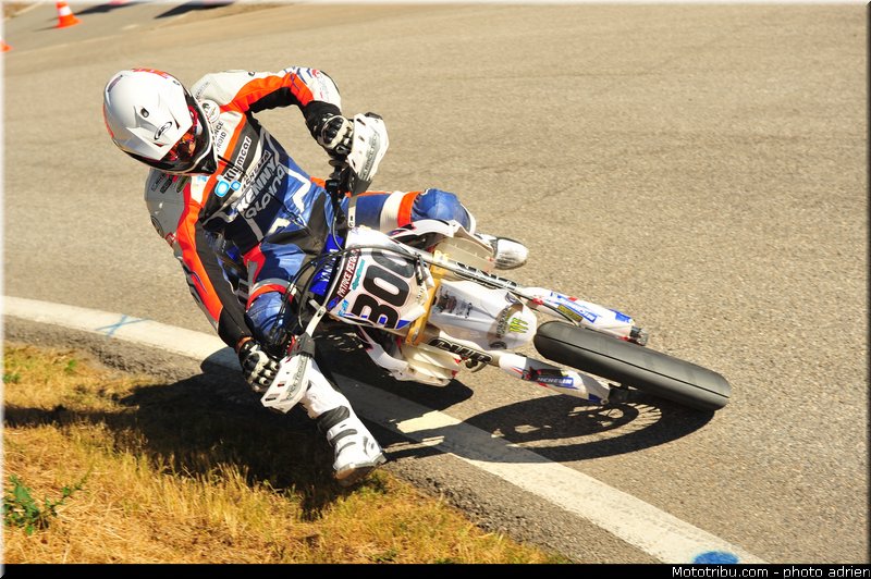 0300_0001_supermotard_2012_alpe_huez_best_of