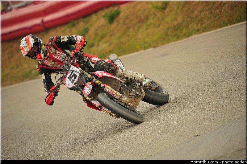 chareyre_a_009_supermoto_2012_france_alpe_huez