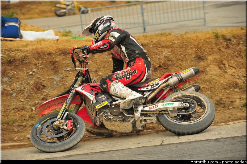 chareyre_a_010_supermoto_2012_france_alpe_huez