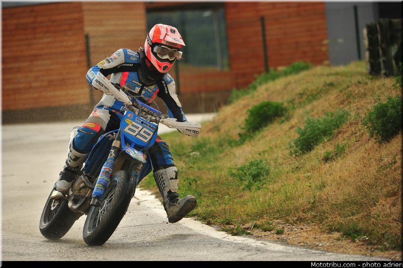 dondi_003_supermoto_2012_france_alpe_huez