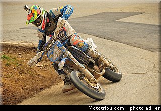 chareyre_t_017_supermoto_2012_france_alpe_huez_17.jpg