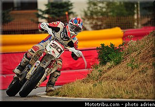 lazzarini_002_supermoto_2012_france_alpe_huez.jpg