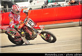 occhini_005_supermoto_2012_france_alpe_huez.jpg