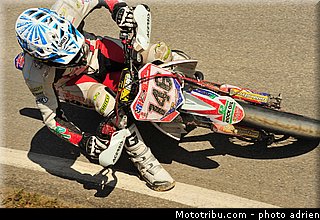salstola_002_supermoto_2012_france_alpe_huez.jpg