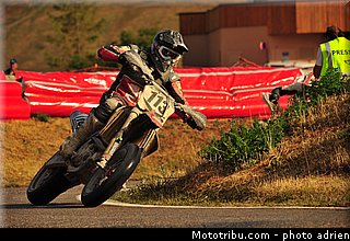 verderosa_002_supermoto_2012_france_alpe_huez.jpg