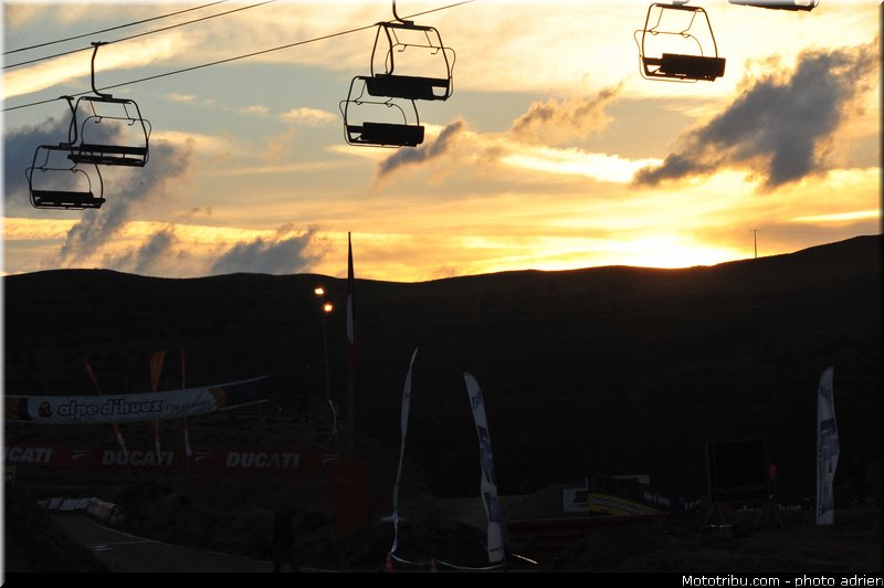 paddock_supermotard_2012_alpe_huez_002