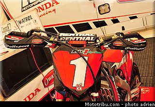 paddock_supermotard_2012_alpe_huez_015.jpg