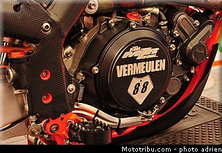 paddock_supermotard_2012_alpe_huez_047.jpg