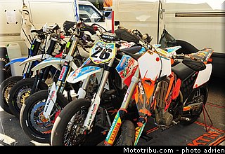 paddock_supermotard_2012_alpe_huez_062.jpg