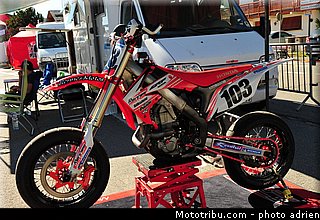 paddock_supermotard_2012_alpe_huez_063.jpg