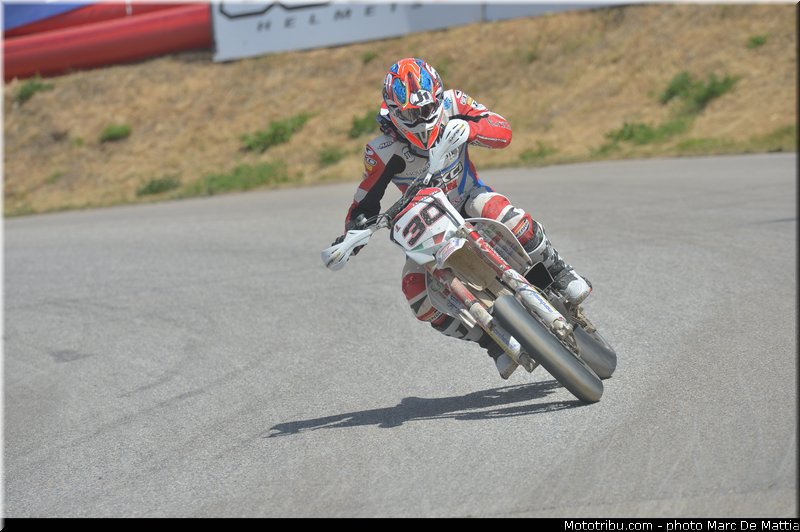 italie_lazzarini_001_supermotard_2012_alpe_huez