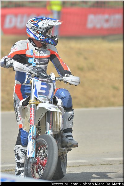 prestige_0003_005_supermotard_2012_alpe_huez