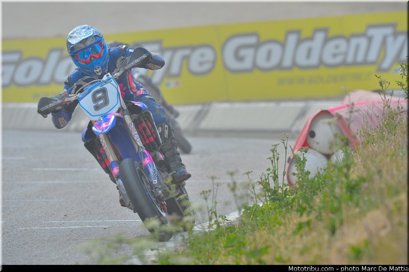 prestige_0009_004_supermotard_2012_alpe_huez