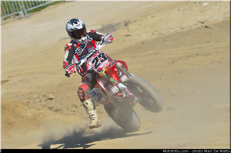 prestige_0023_002_supermotard_2012_alpe_huez