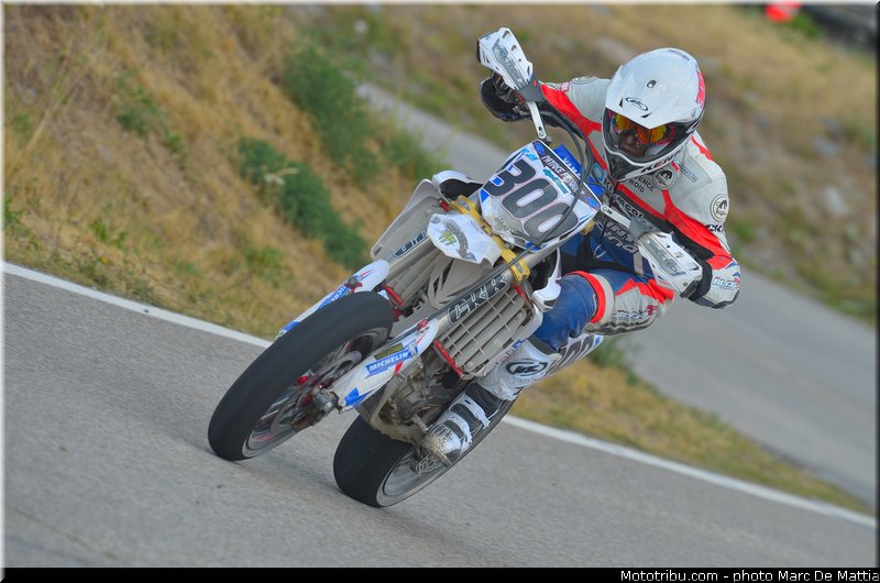 prestige_0300_003_supermotard_2012_alpe_huez