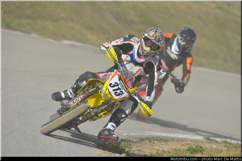 prestige_0313_001_supermotard_2012_alpe_huez