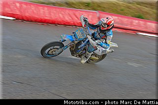 italie_dondi_002_supermotard_2012_alpe_huez.jpg