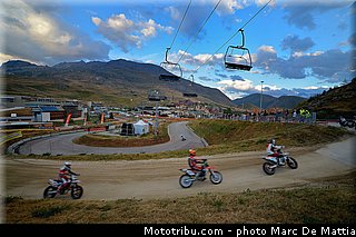 prestige_ambiance_012_supermotard_2012_alpe_huez.jpg