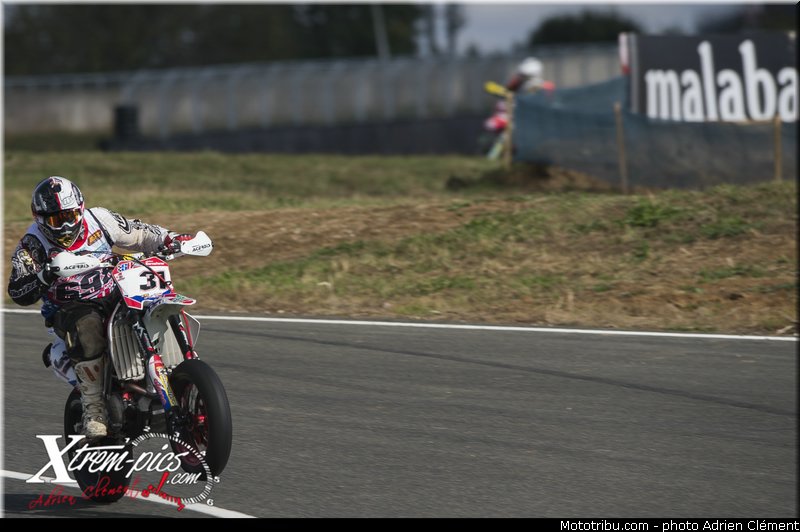 europe_earnshaw_001_supermotard_carole_2012