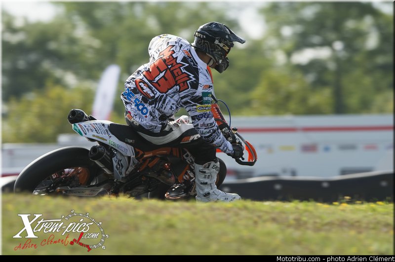 europe_martella_001_supermotard_carole_2012