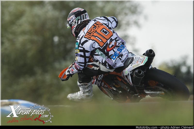 europe_nurcan_001_supermotard_carole_2012