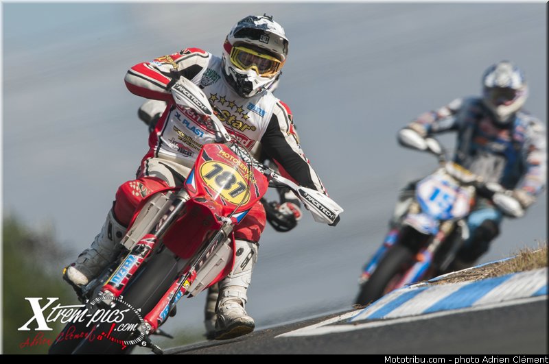 europe_rihak_002_supermotard_carole_2012